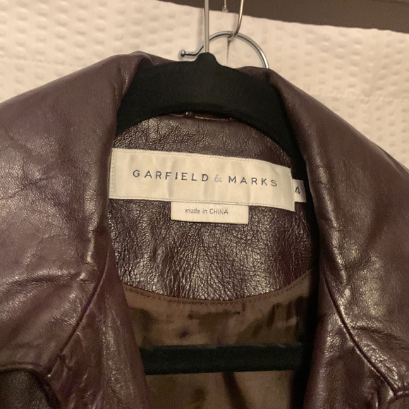 Woman’s Leather Jacket - Picture 6 of 10